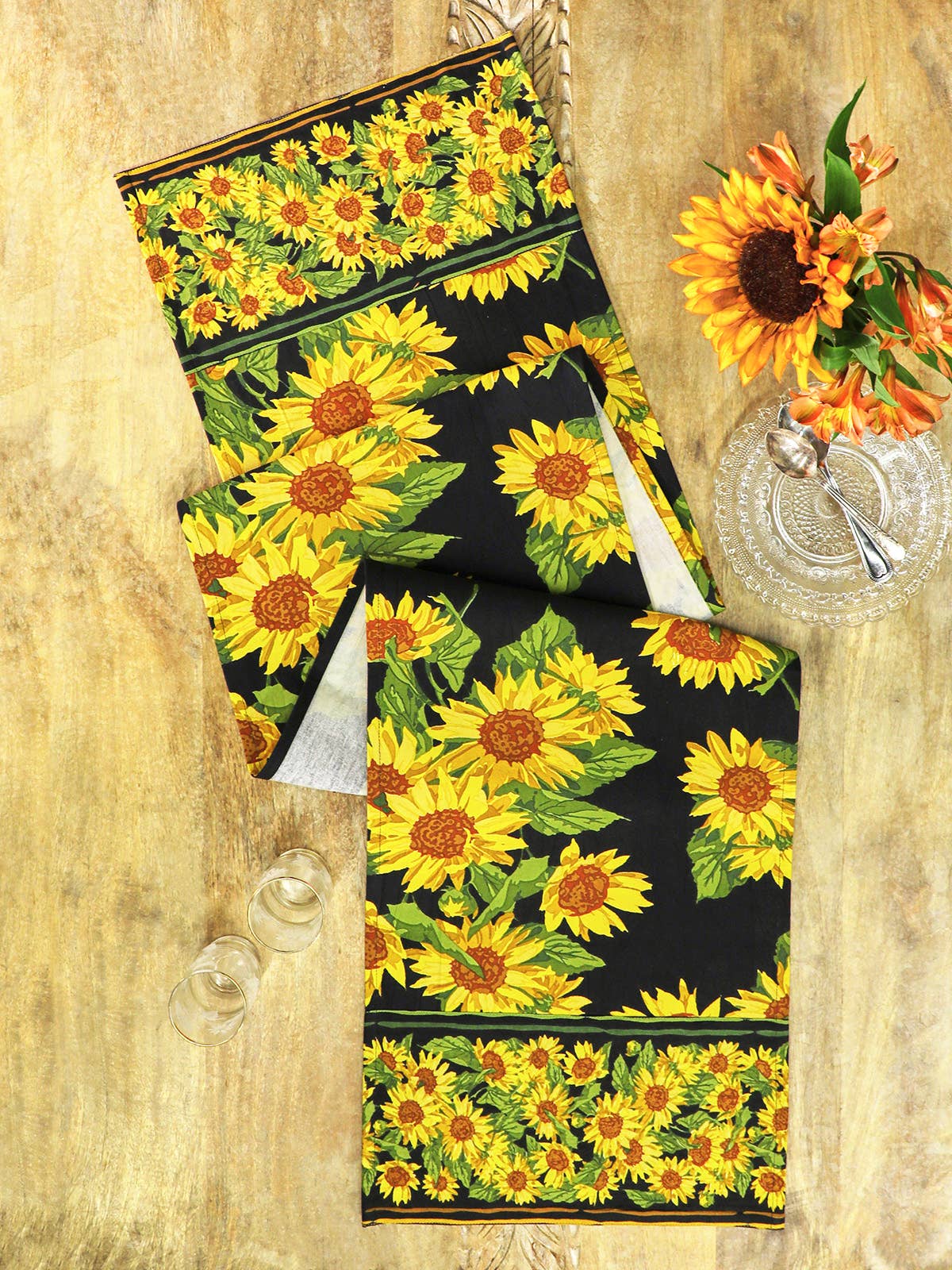 April Cornell Sunflower Tablerunner