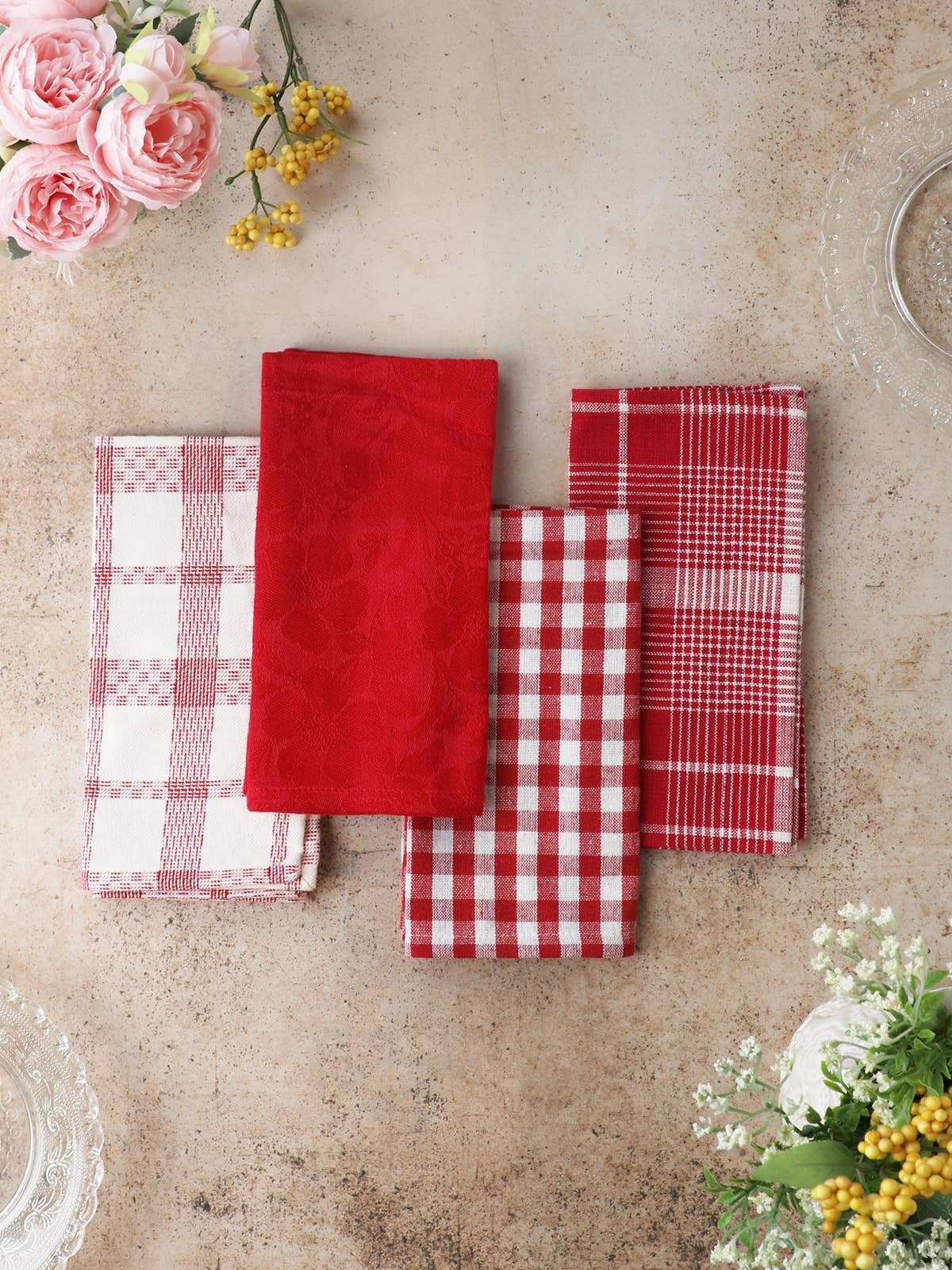 April Cornell Red Napkin set